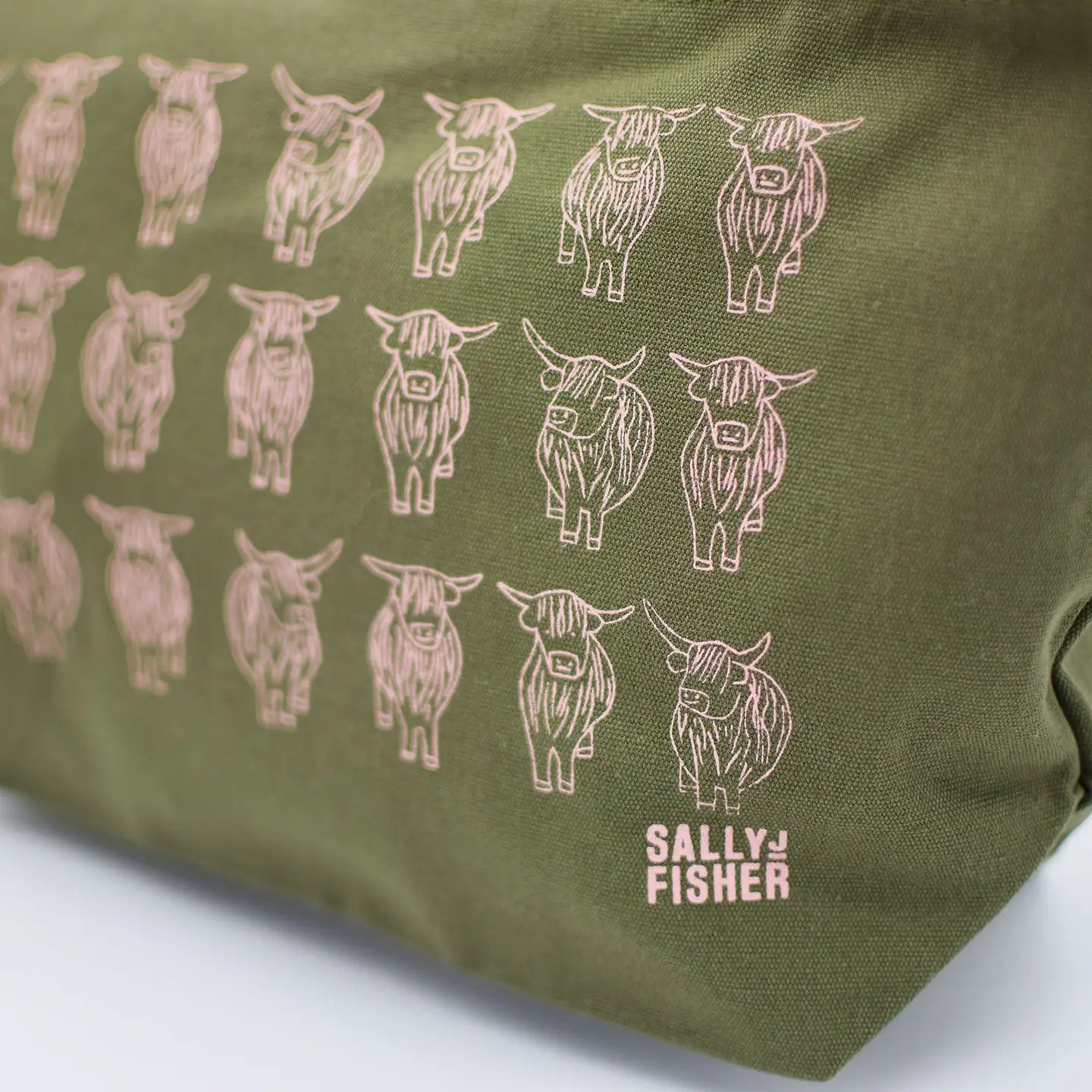 Highland Cow Wash Bag