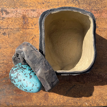 Lidded Rock Face Pot with Guillemot Egg
